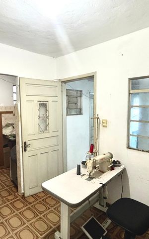 Casa para alugar com 52m², 1 quarto e sem vaga Casa para alugar com 52m², 1 quarto e sem vagaSala