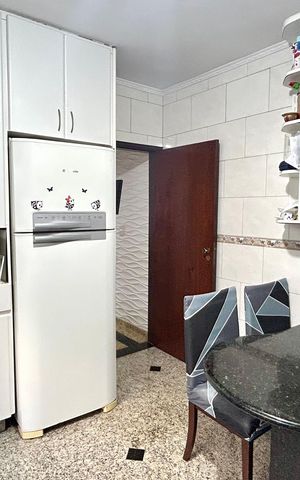 Casa para alugar com 250m², 4 quartos e 3 vagasCozinha