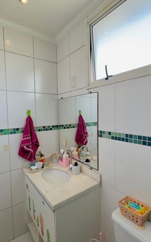 Casa de condomínio à venda com 86m², 3 quartos e 2 vagas Casa de condomínio à venda com 86m², 3 quartos e 2 vagasBanheiro social