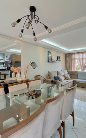 Casa de condomínio à venda com 86m², 3 quartos e 2 vagas Casa de condomínio à venda com 86m², 3 quartos e 2 vagasSala