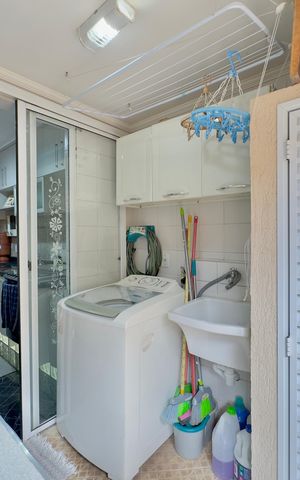Casa de condomínio à venda com 86m², 3 quartos e 2 vagas Casa de condomínio à venda com 86m², 3 quartos e 2 vagasÁrea de Serviço