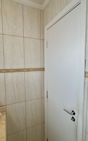 Casa de condomínio à venda com 86m², 3 quartos e 2 vagas Casa de condomínio à venda com 86m², 3 quartos e 2 vagasBanheiro da suíte