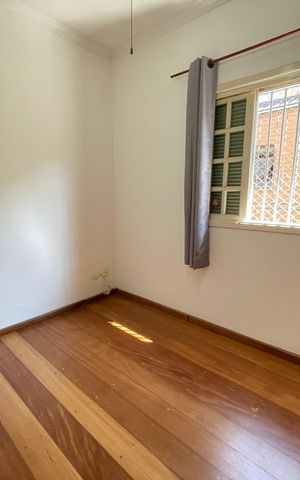 Casa à venda com 160m², 3 quartos e 2 vagas Casa à venda com 160m², 3 quartos e 2 vagasSuíte 3
