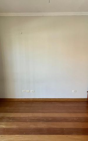 Casa à venda com 160m², 3 quartos e 2 vagas Casa à venda com 160m², 3 quartos e 2 vagasSuíte 2