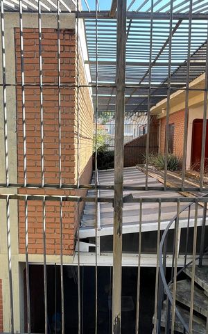 Casa à venda com 160m², 3 quartos e 2 vagas Casa à venda com 160m², 3 quartos e 2 vagasVista da suíte