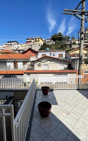 Casa à venda com 160m², 3 quartos e 2 vagas Casa à venda com 160m², 3 quartos e 2 vagasVista da varanda da suíte 2