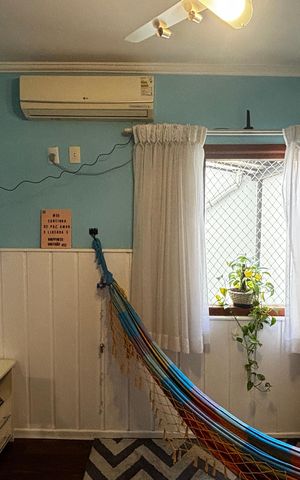 Apartamento à venda com 112m², 3 quartos e 2 vagas Apartamento à venda com 112m², 3 quartos e 2 vagasQuarto 1