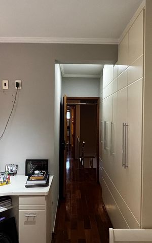 Apartamento à venda com 112m², 3 quartos e 2 vagas Apartamento à venda com 112m², 3 quartos e 2 vagasQuarto 2