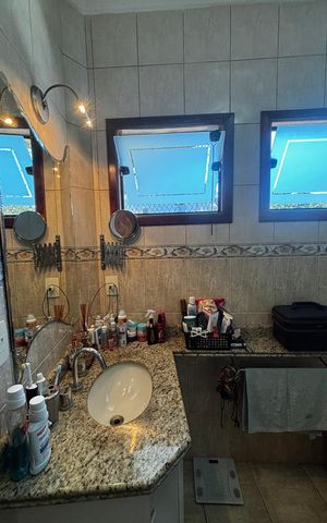 Apartamento à venda com 112m², 3 quartos e 2 vagas Apartamento à venda com 112m², 3 quartos e 2 vagasBanheiro da Suíte