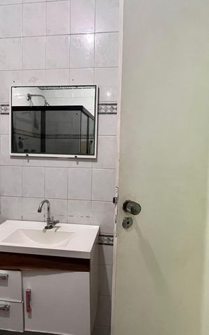 Apartamento à venda com 80m², 2 quartos e sem vagaBanheiro 