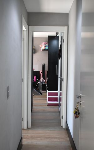 Apartamento à venda com 117m², 2 quartos e 2 vagasCorredor