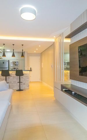 Apartamento à venda com 115m², 2 quartos e 1 vaga Apartamento à venda com 115m², 2 quartos e 1 vagaSala