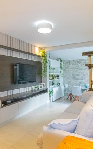 Apartamento à venda com 115m², 2 quartos e 1 vaga Apartamento à venda com 115m², 2 quartos e 1 vagaSala