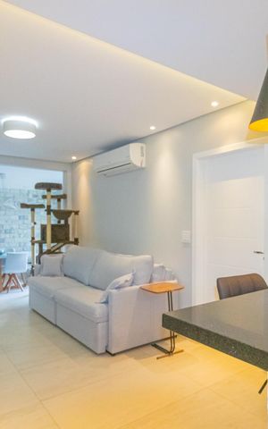 Apartamento à venda com 115m², 2 quartos e 1 vaga Apartamento à venda com 115m², 2 quartos e 1 vagaSala