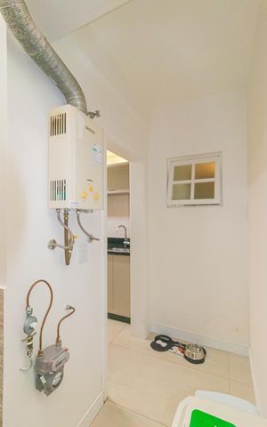 Apartamento à venda com 115m², 2 quartos e 1 vaga Apartamento à venda com 115m², 2 quartos e 1 vagaÁrea de serviço
