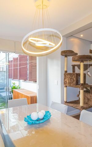 Apartamento à venda com 115m², 2 quartos e 1 vaga Apartamento à venda com 115m², 2 quartos e 1 vagaSala