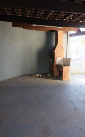 Casa à venda com 213m², 3 quartos e 2 vagasGaragem