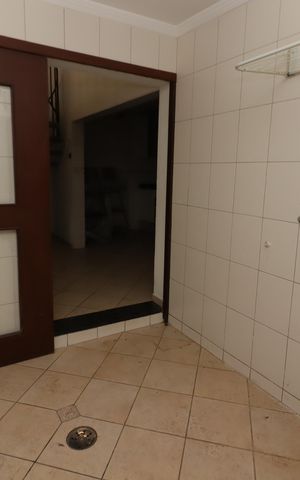 Casa à venda com 213m², 3 quartos e 2 vagasÁrea de serviço