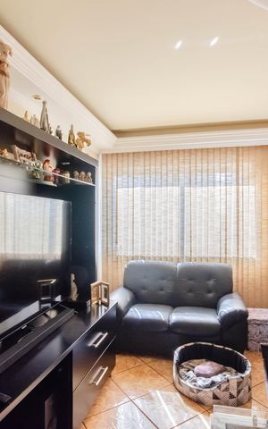 Apartamento para alugar com 75m², 2 quartos e 1 vagaSala