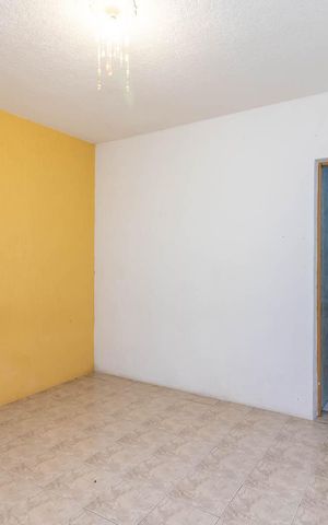 Casa à venda com 345m², 8 quartos e 3 vagasCasa 2 - Quarto 1