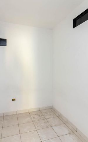 Casa à venda com 345m², 8 quartos e 3 vagasCasa 2 - Quarto 2