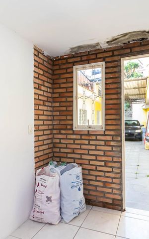 Casa à venda com 345m², 8 quartos e 3 vagasCasa 2 - Sala