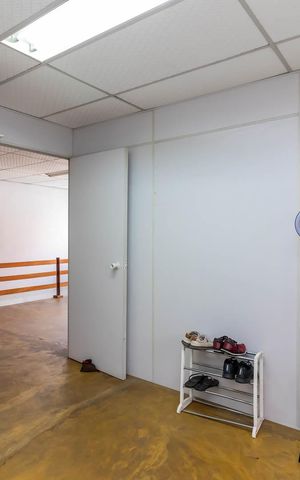 Casa à venda com 345m², 8 quartos e 3 vagasQuarto 1