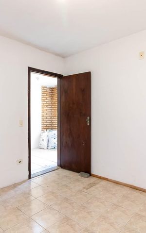 Casa à venda com 345m², 8 quartos e 3 vagasCasa 2 - Cozinha