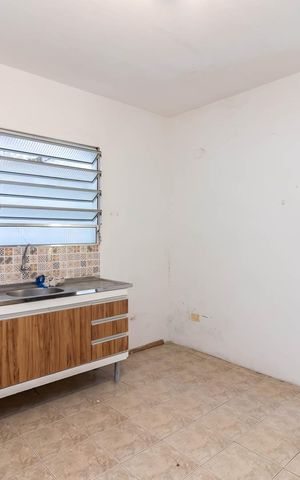 Casa à venda com 345m², 8 quartos e 3 vagasCasa 2 - Cozinha