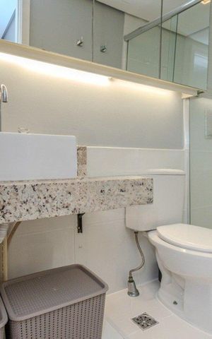 Apartamento à venda com 47m², 2 quartos e 1 vaga Apartamento à venda com 47m², 2 quartos e 1 vagaBanheiro