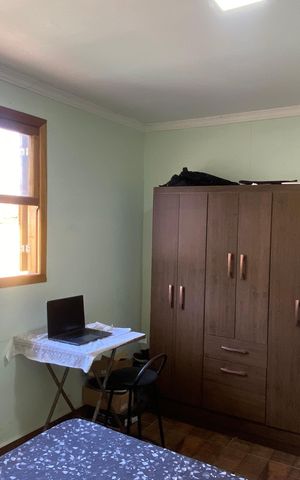 Casa à venda com 300m², 5 quartos e 2 vagasQuarto 5