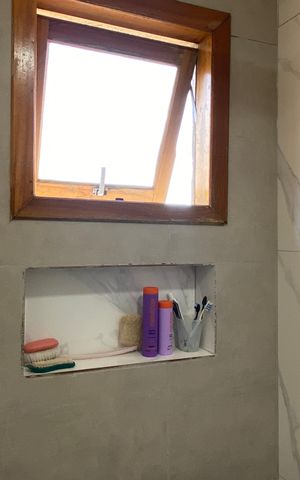 Casa à venda com 300m², 5 quartos e 2 vagasBanheiro