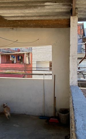 Casa à venda com 300m², 5 quartos e 2 vagasVaranda e Área de Serviço