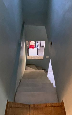 Casa à venda com 300m², 5 quartos e 2 vagasCorredor 