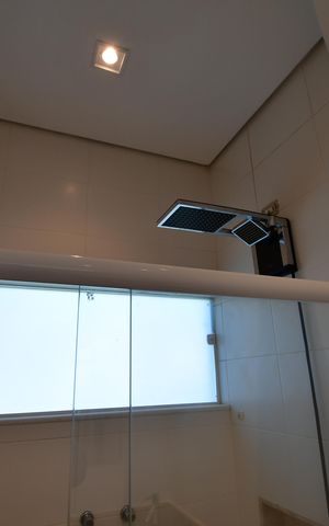 Casa de condomínio para alugar com 472m², 4 quartos e 4 vagasBanheiro Suíte