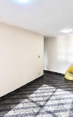 Apartamento à venda com 48m², 2 quartos e 1 vaga Apartamento à venda com 48m², 2 quartos e 1 vagaSala