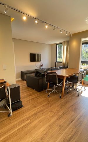 Apartamento à venda com 44m², 2 quartos e 1 vaga Apartamento à venda com 44m², 2 quartos e 1 vagaSala