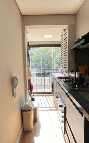 Apartamento à venda com 44m², 2 quartos e 1 vaga Apartamento à venda com 44m², 2 quartos e 1 vagaCozinha e Área de Serviço