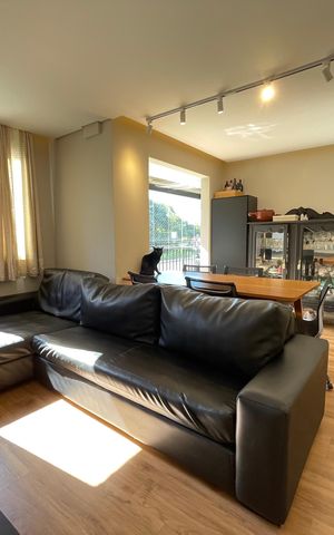 Apartamento à venda com 44m², 2 quartos e 1 vaga Apartamento à venda com 44m², 2 quartos e 1 vagaSala