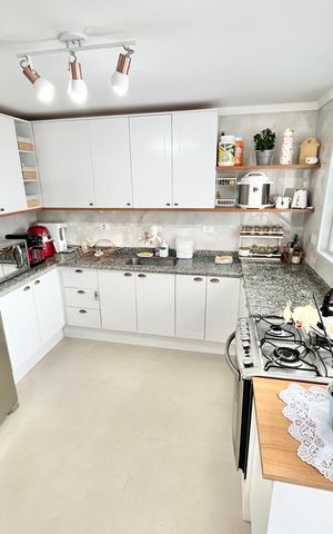 Apartamento à venda com 90m², 3 quartos e 1 vaga Apartamento à venda com 90m², 3 quartos e 1 vagaCozinha
