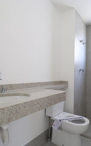 Apartamento à venda com 188m², 4 quartos e 2 vagasBanheiro Social 
