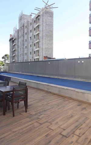 Apartamento à venda com 80m², 3 quartos e 2 vagas Apartamento à venda com 80m², 3 quartos e 2 vagasÁrea comum - Piscina