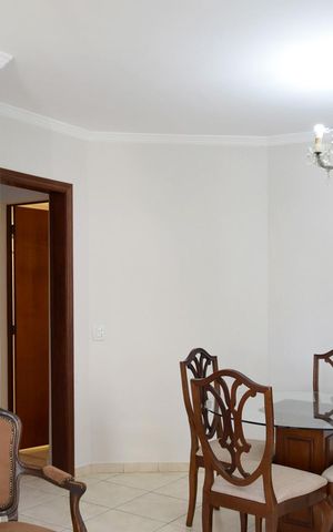Apartamento para alugar com 70m², 2 quartos e 2 vagasSala