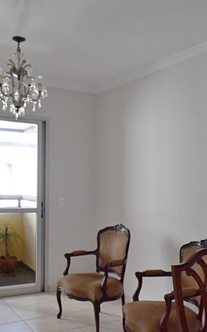 Apartamento para alugar com 70m², 2 quartos e 2 vagasSala
