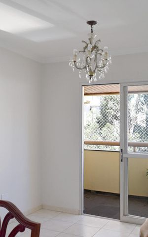 Apartamento para alugar com 70m², 2 quartos e 2 vagasSala