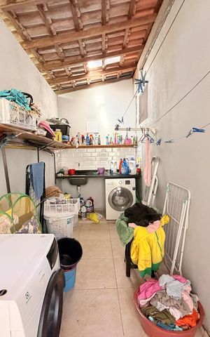Casa para alugar com 403m², 5 quartos e 3 vagasÁrea de Serviço - Casa 2