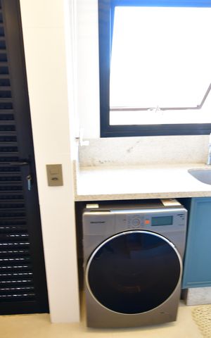 Apartamento à venda com 170m², 3 quartos e 3 vagasÁrea de Serviço
