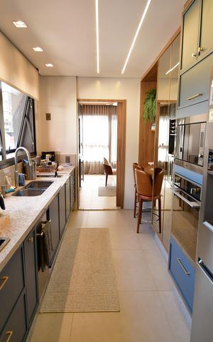 Apartamento à venda com 170m², 3 quartos e 3 vagasCozinha