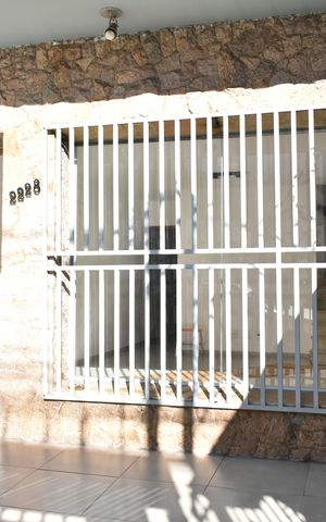Casa para alugar com 160m², 3 quartos e 1 vagaGaragem