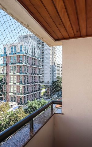 Apartamento à venda com 106m², 3 quartos e 2 vagasVaranda da Sala